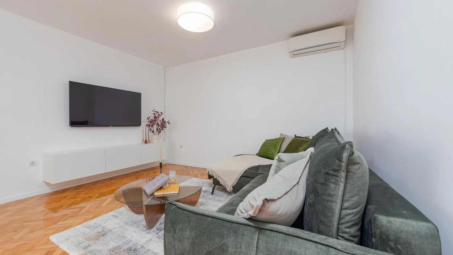 Holiday Home Lamar - With Heated Pool And Whirlpool Rastevic Chorvatsko