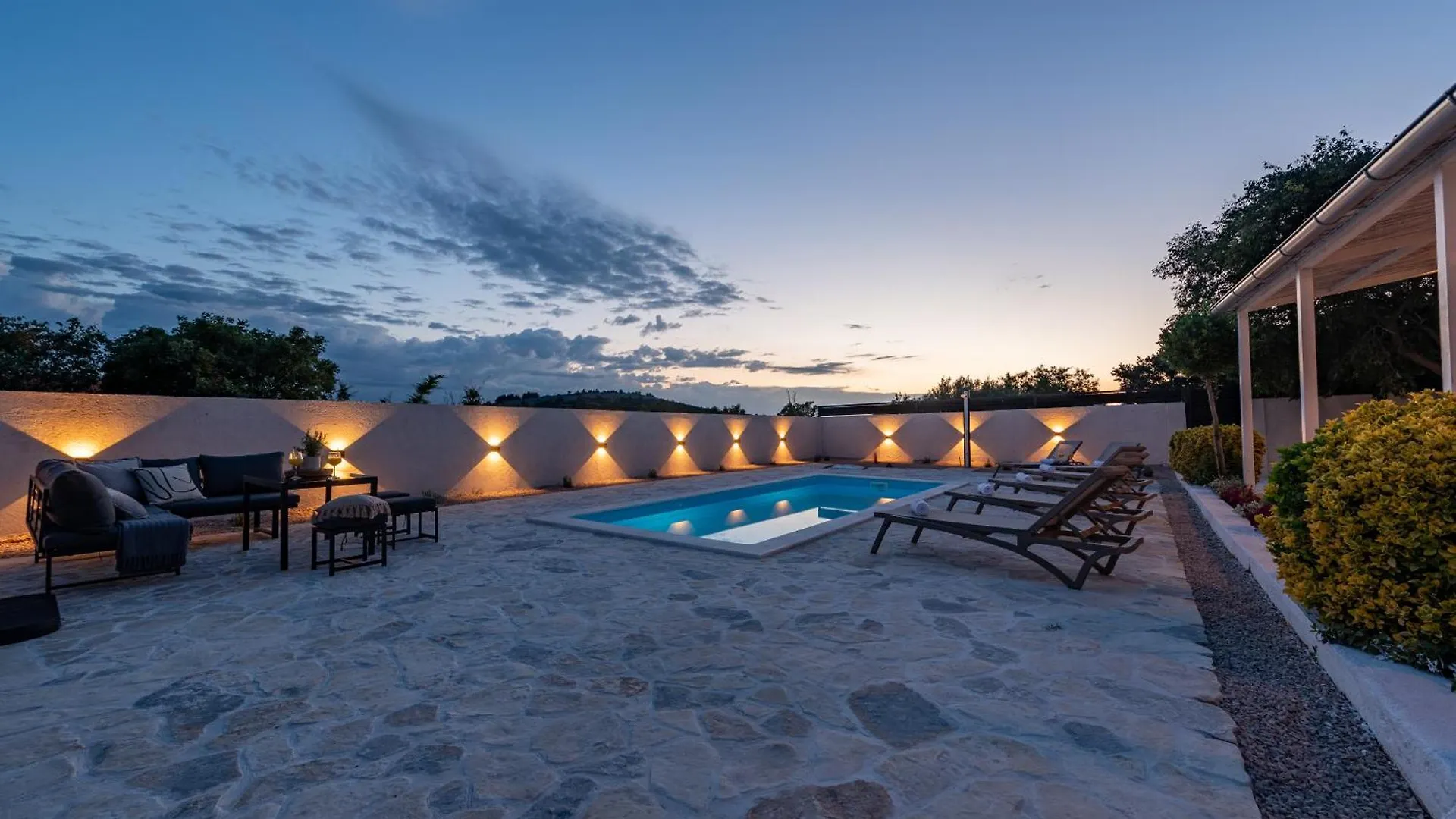 Holiday Home Lamar - With Heated Pool And Whirlpool Rastevic