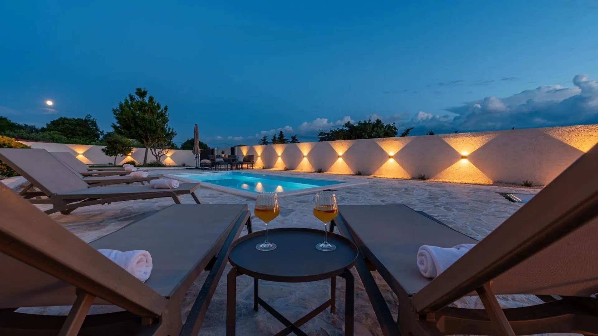 Holiday Home Lamar - With Heated Pool And Whirlpool Rastevic